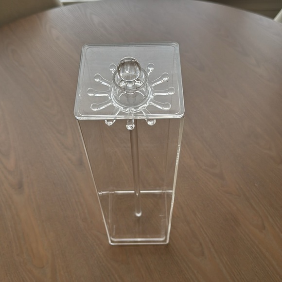 Pre-loved Necklace Storage Rack - Picture 2 of 4